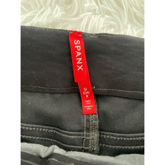 SPANX Womens Stretch Twill Cargo Pants Washed Black Size SP NWT - Picture 7 of 9